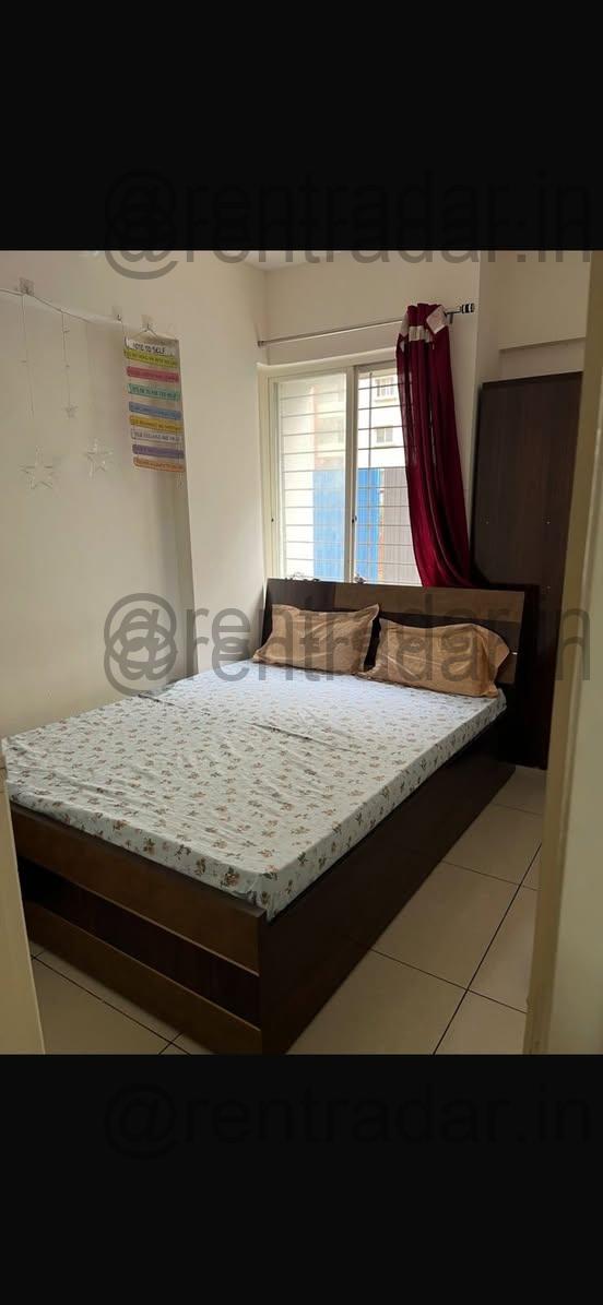 Room Available at Dhanori