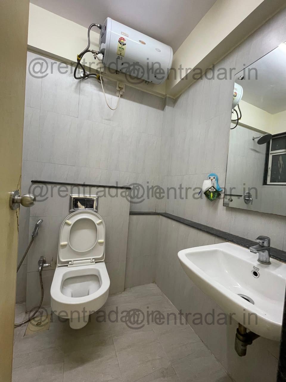 Room Available at She'll Colony (godrej Central)