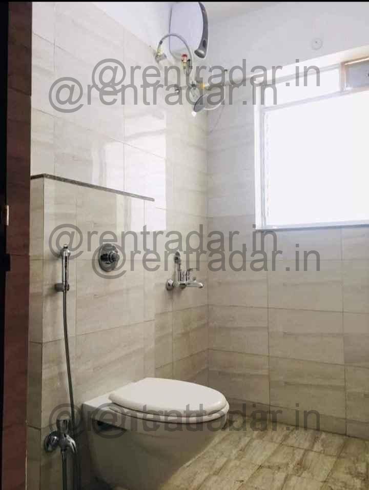 Room in 3 Bhk at Amanora Victory Towers (amanora Victory Towers)