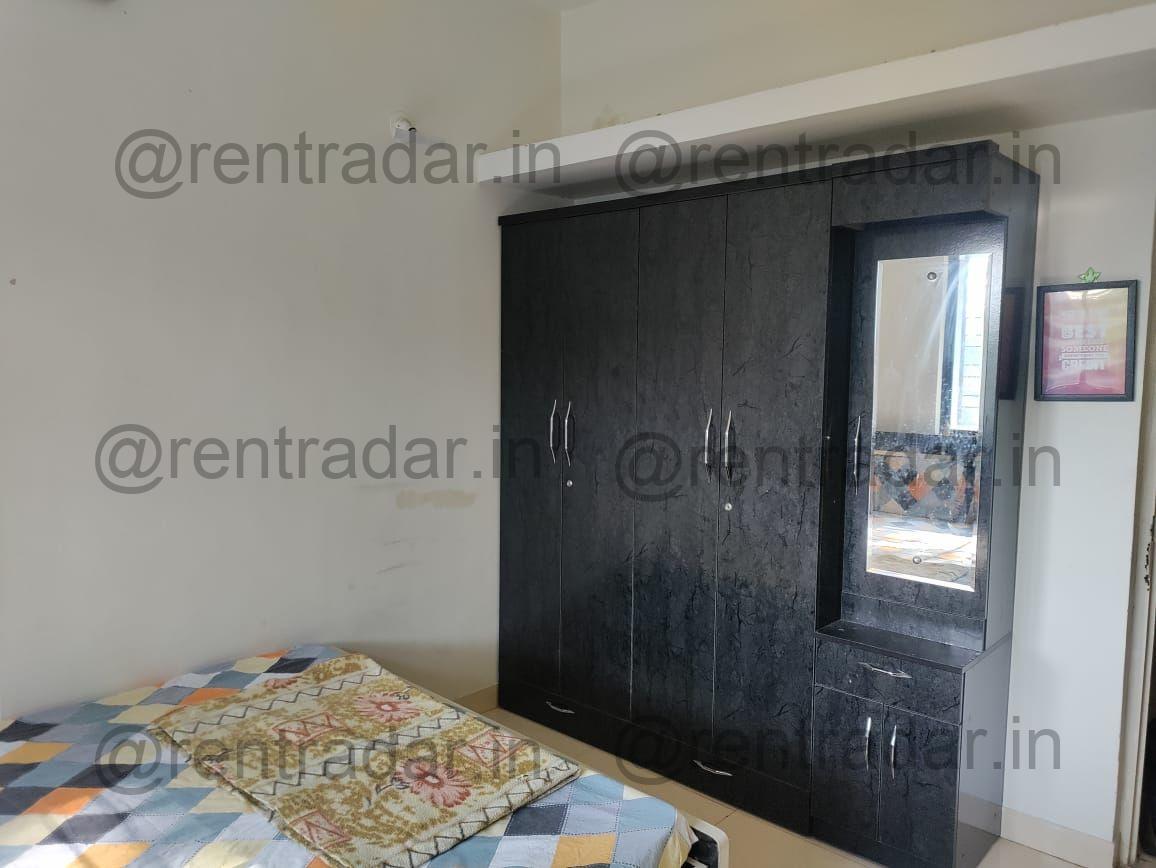 Room in 3bhk at Magarpatta City