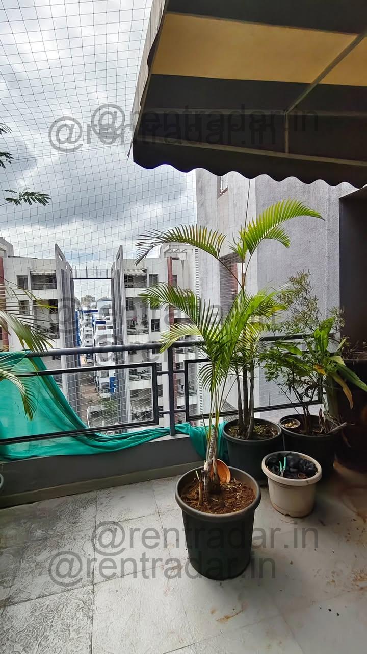 Room Available at Kharadi