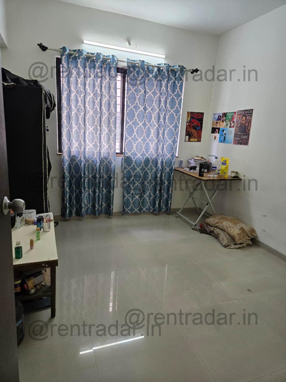 Room Available at Karve Nagar