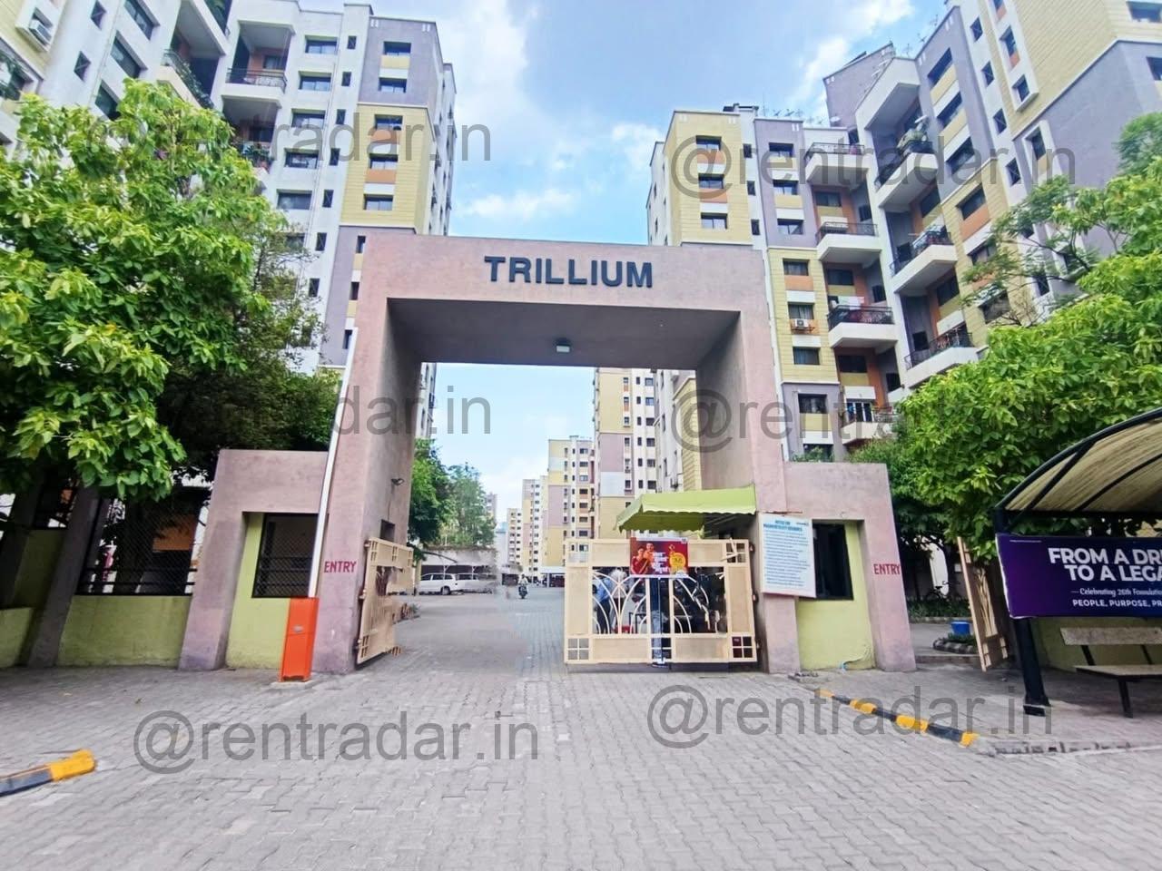 Room in 2bhk at Magarpatta City (trillium Apartment)