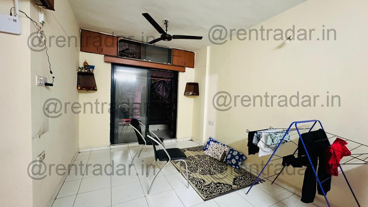 Room in 2 Bhk at Viman Nagar (neco Garden Society)
