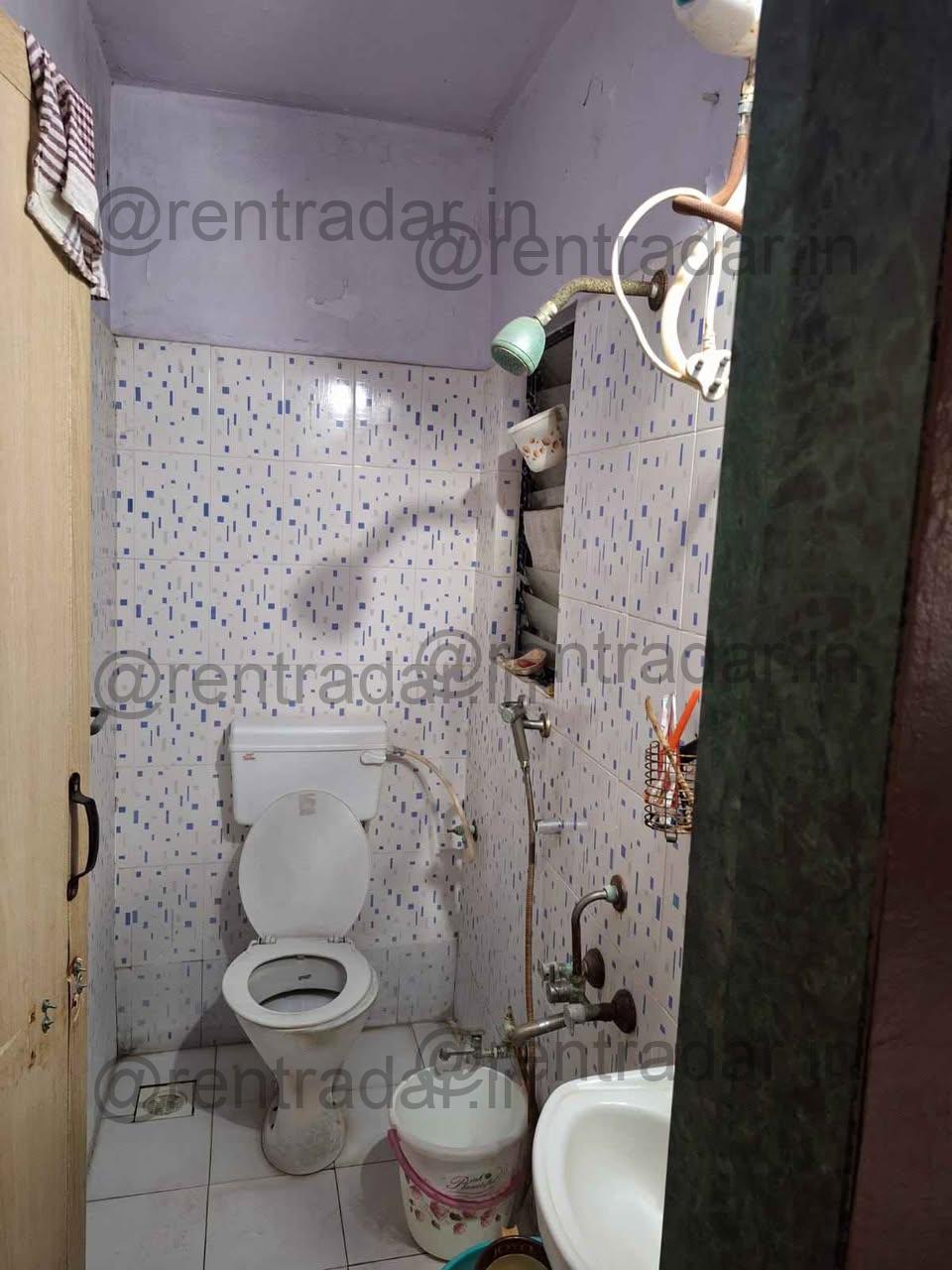 2 Bhk For Rent at Near Durrani Complex (fdl Classic)