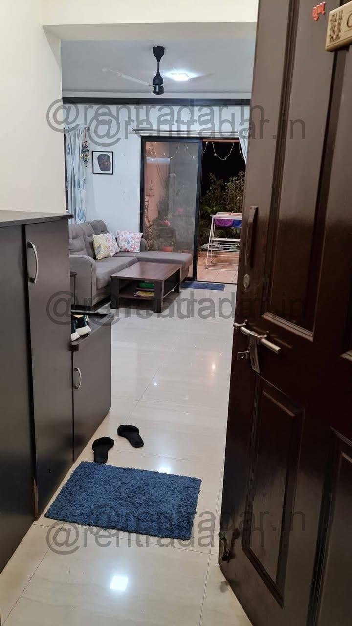 Room in 3bhk at Pashan (kumar Shantiniketan Ph 1)