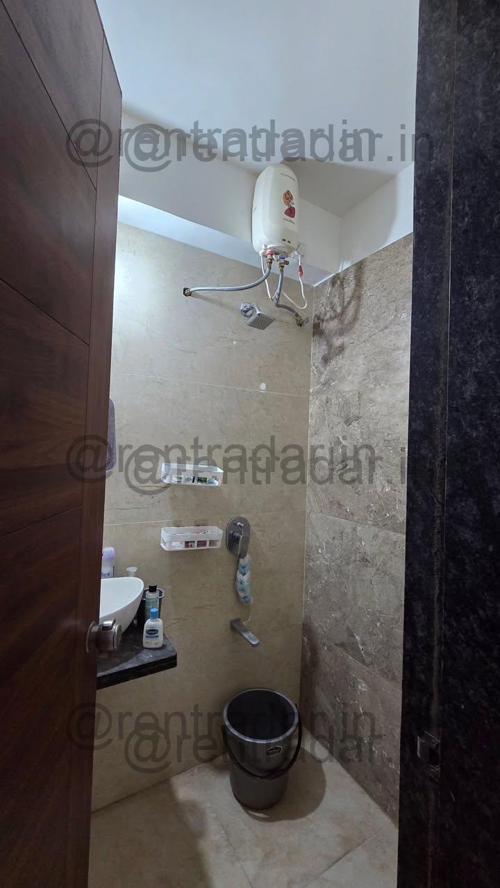 Room in 2bhk at Kharadi (shubh Shagun Society)