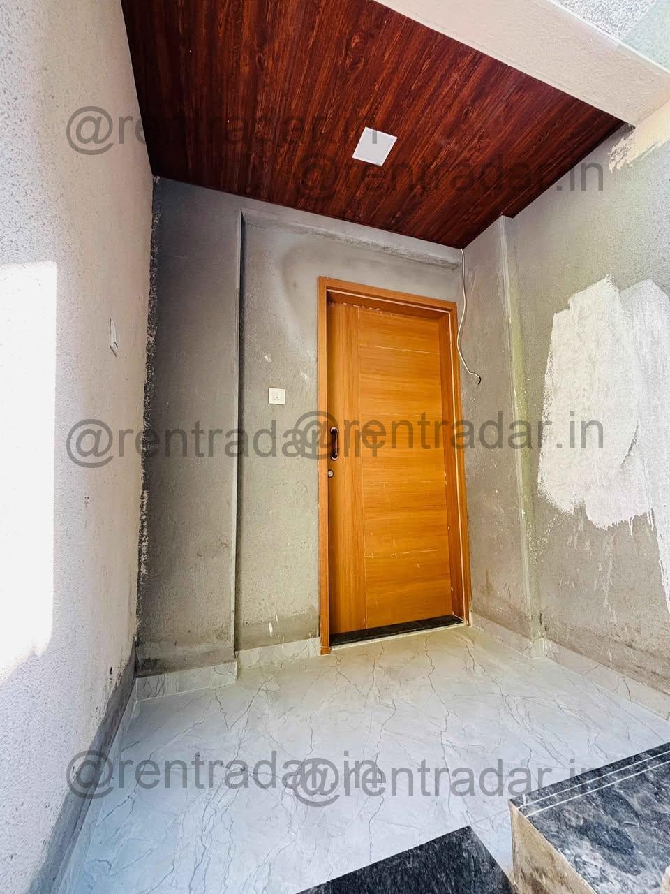 Rental Property Property For Rent at 800 Sq.ft