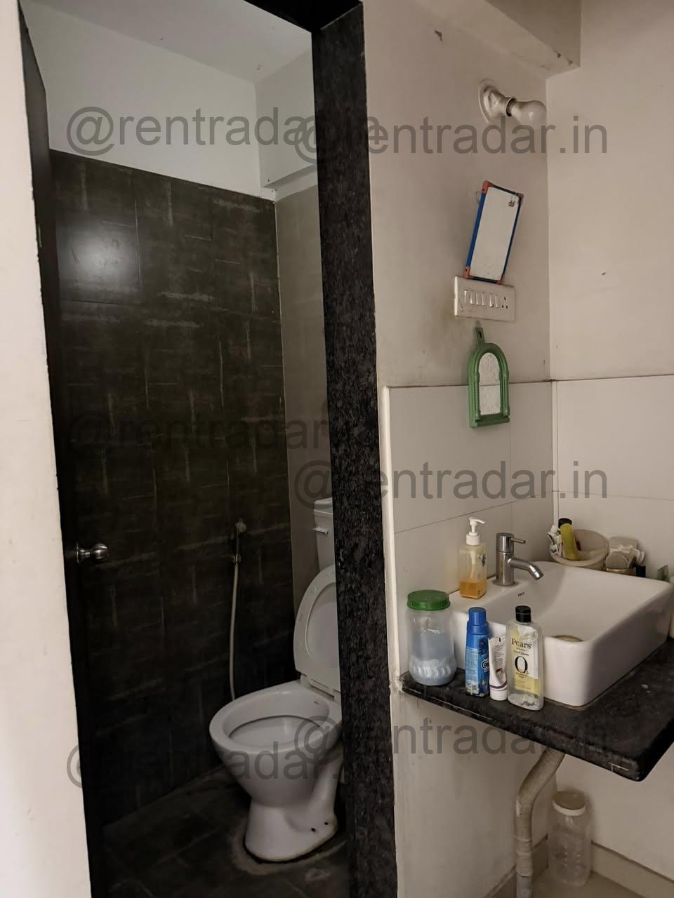 Room in 1bhk at Keshav Nagar (mantra Insignia)