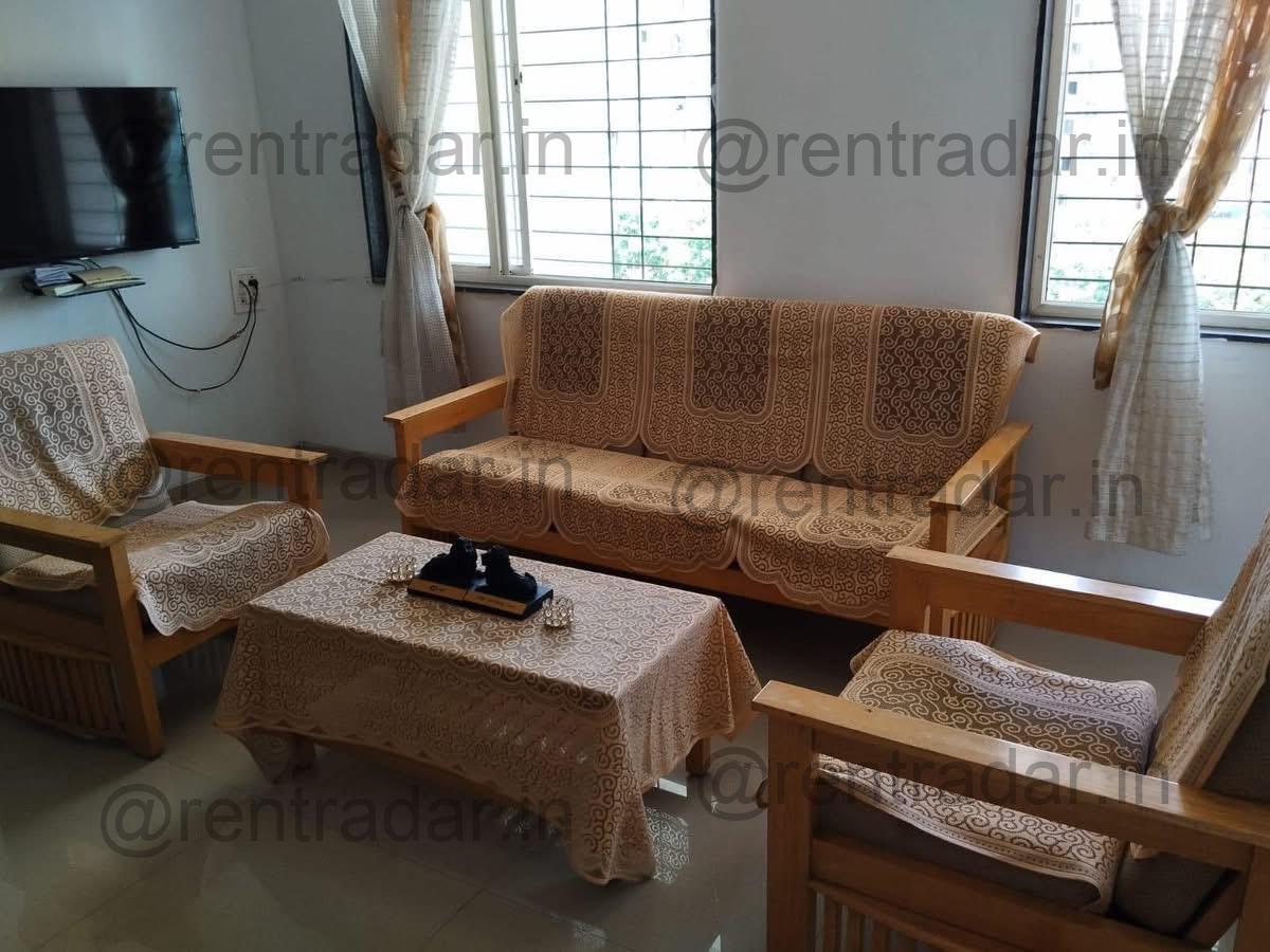 Room in 2 Bhk at Wakad
