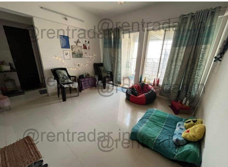 Room Available at Keshav Nagar (mantra Insignia)