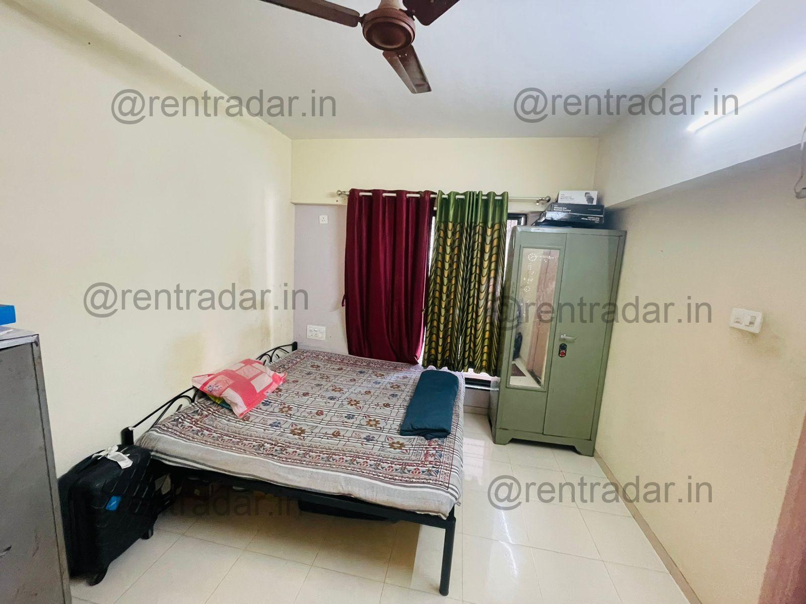 Room in 3 Bhk at Pashan