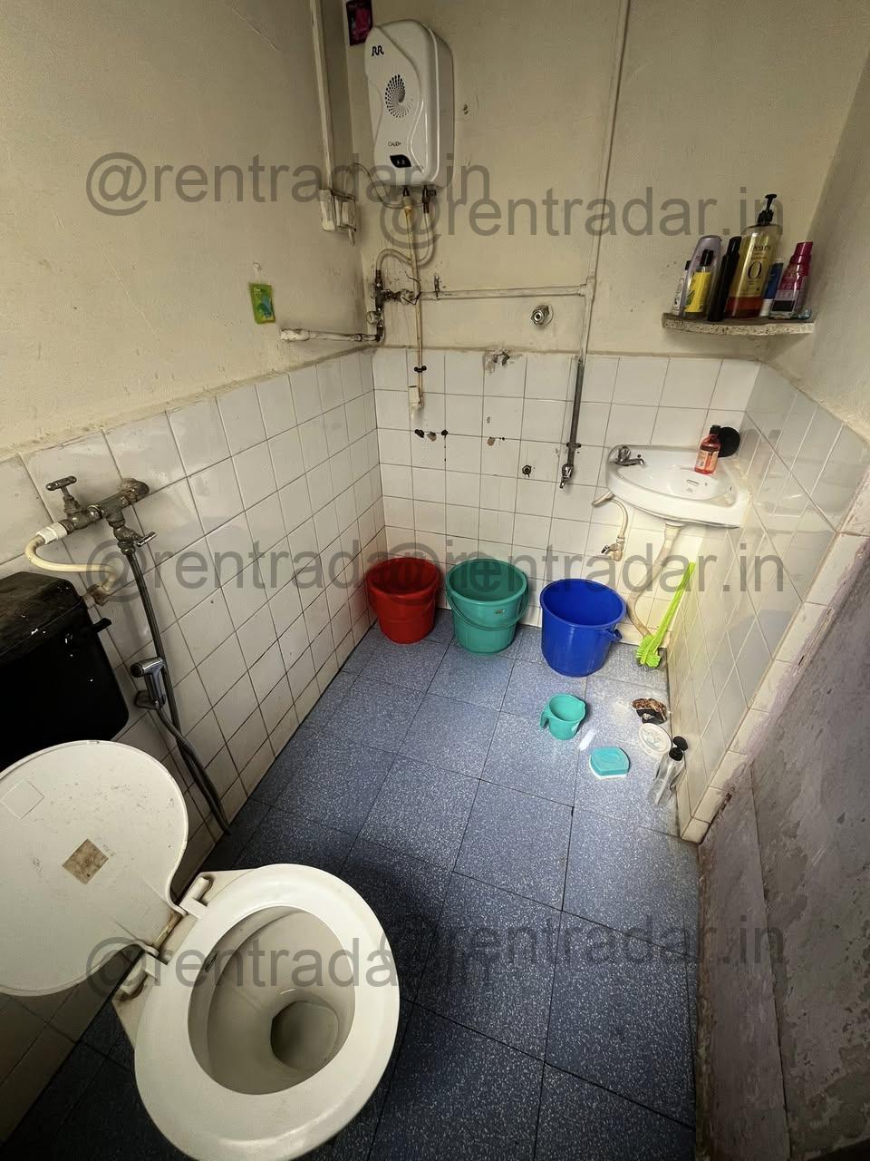 Room in 2bhk at Anand Nagar