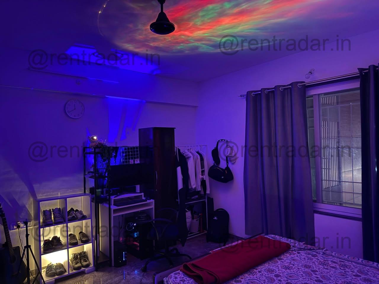 Room in 3bhk at Viman Nagar
