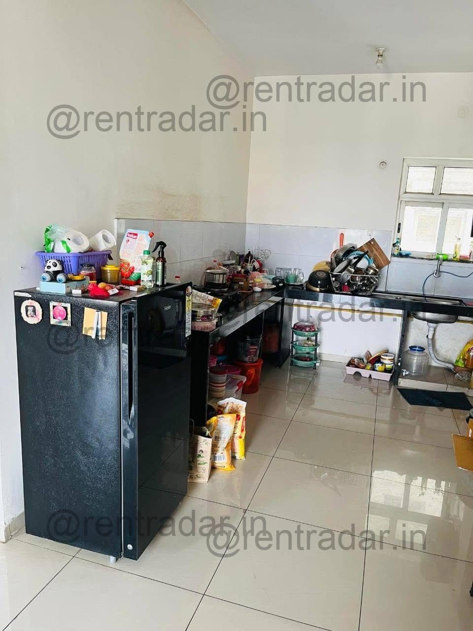 Room in 3bhk at The Crown Greens Old Building (the Crown Greens)