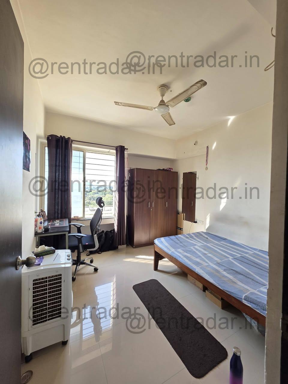 Room Available at Anutham Society, Magarpatta Chowk