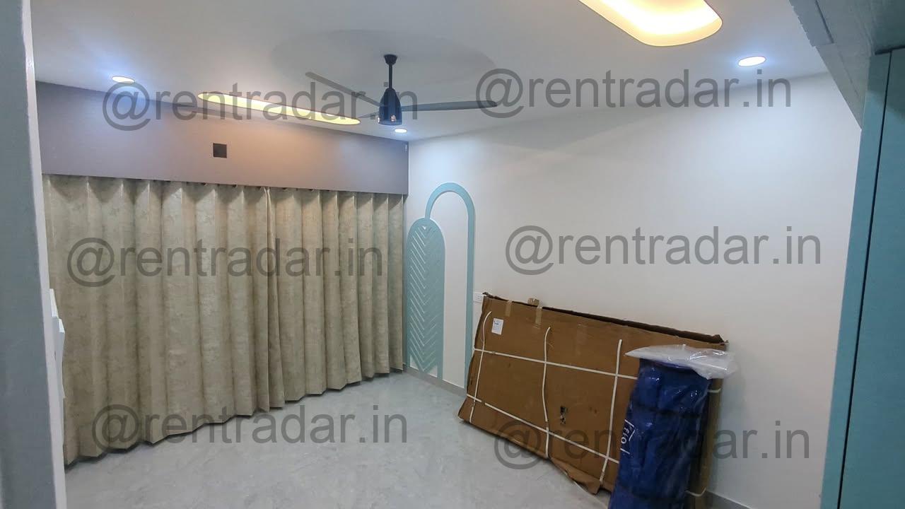 Room in 3 Bhk at Kothrud (mocha Stays)