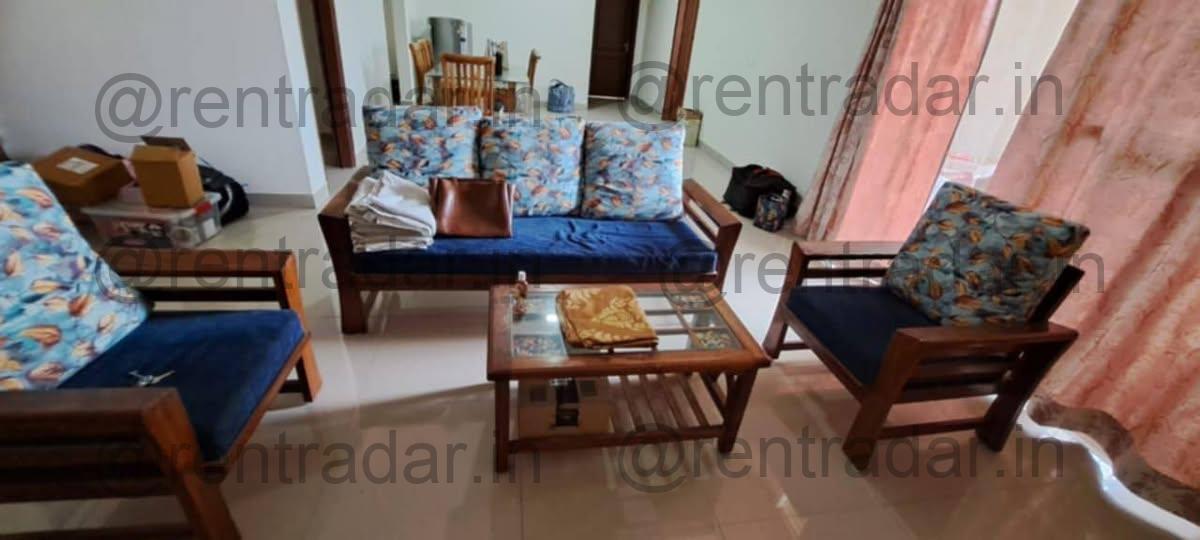 Room in 4bhk Apartment at Awho Vijay Vihar, Lohegaon Road, Wagholi