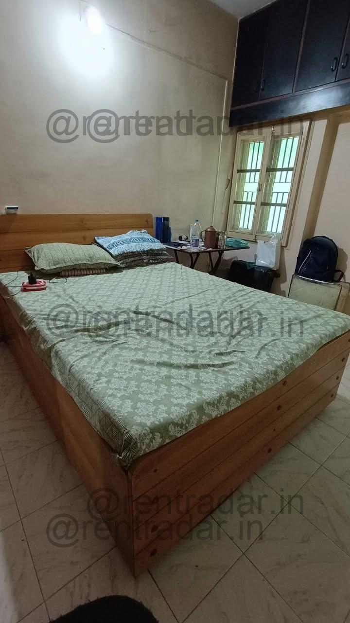 Room in 2bhk at Navrangpura