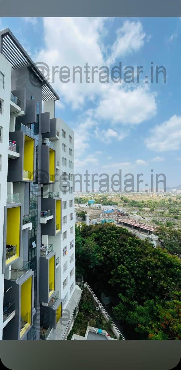 Room in 2 Bhk at Hinjewadi (tinsel Town)
