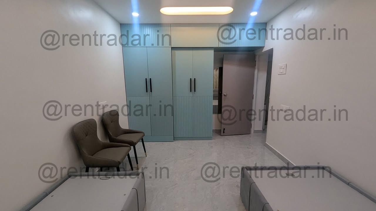 Room in 3 Bhk at Anand Nagar