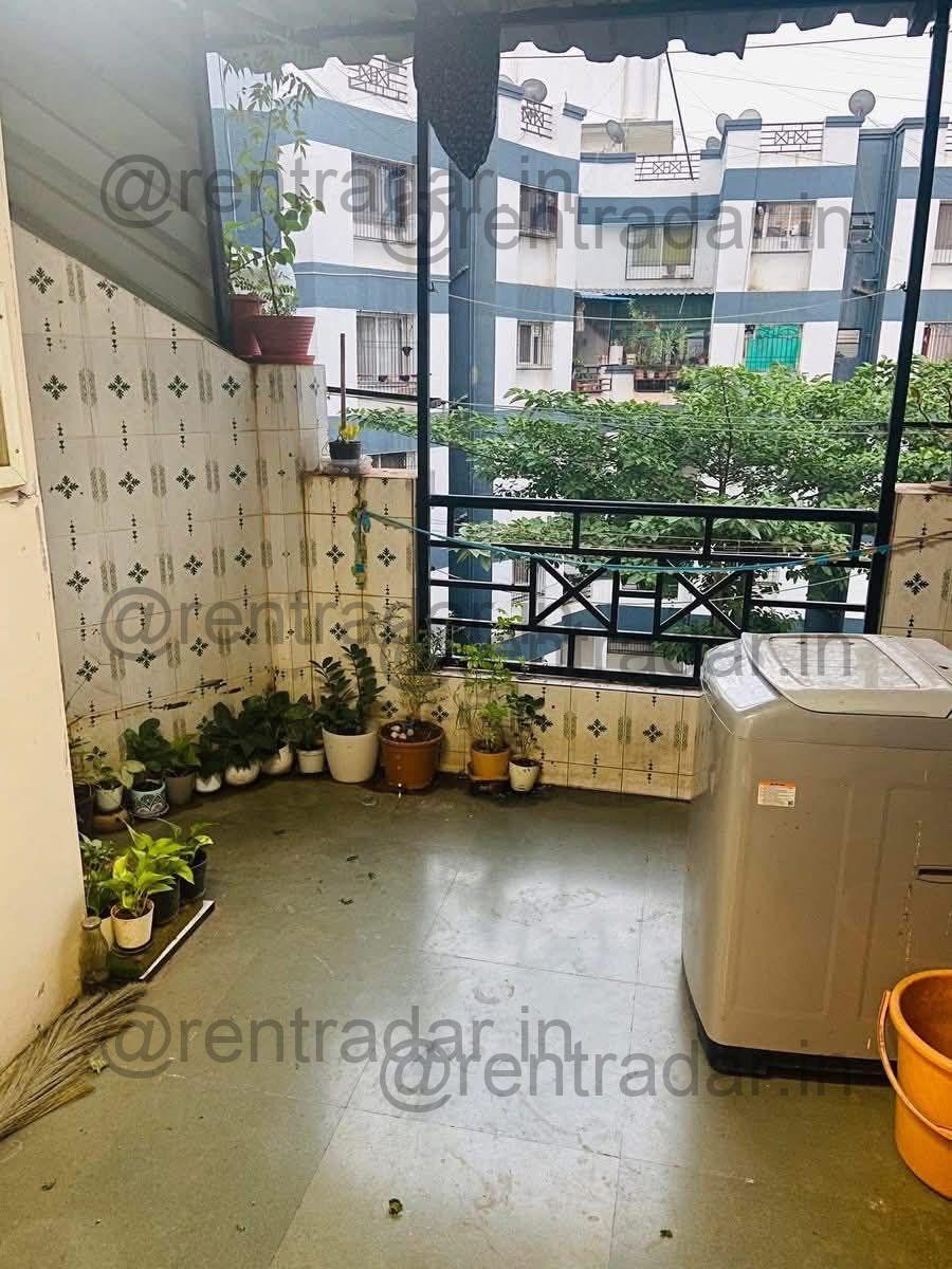 Room in 2 Bhk at Lokpriya Nagari, Dhanori Road, Vishrantwadi