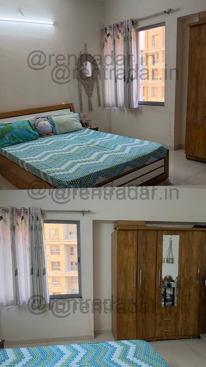 Room Available at Hinjewadi (rohan Prathma)