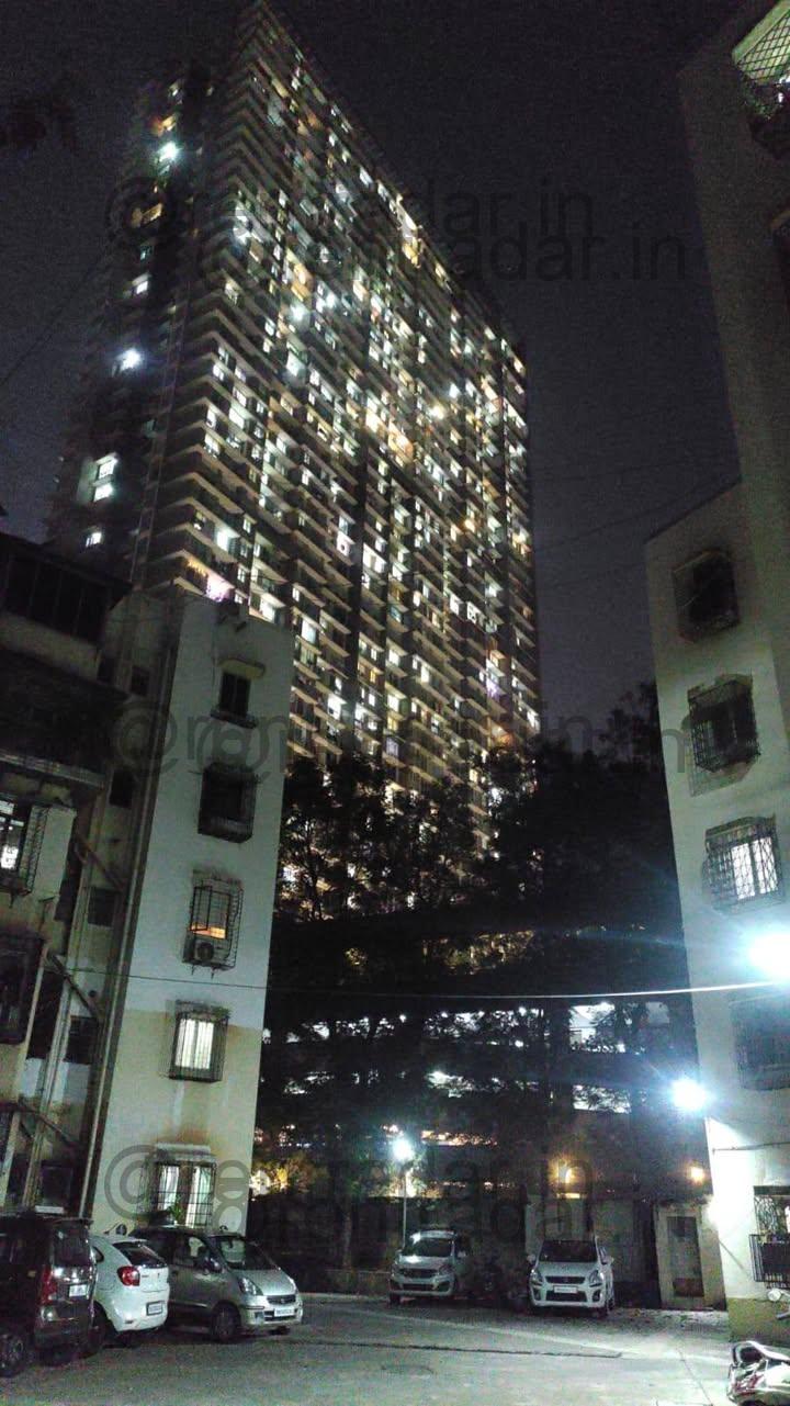 Room in 1 Bhk at Govardhan Nagar, Lbs Road Mulund West