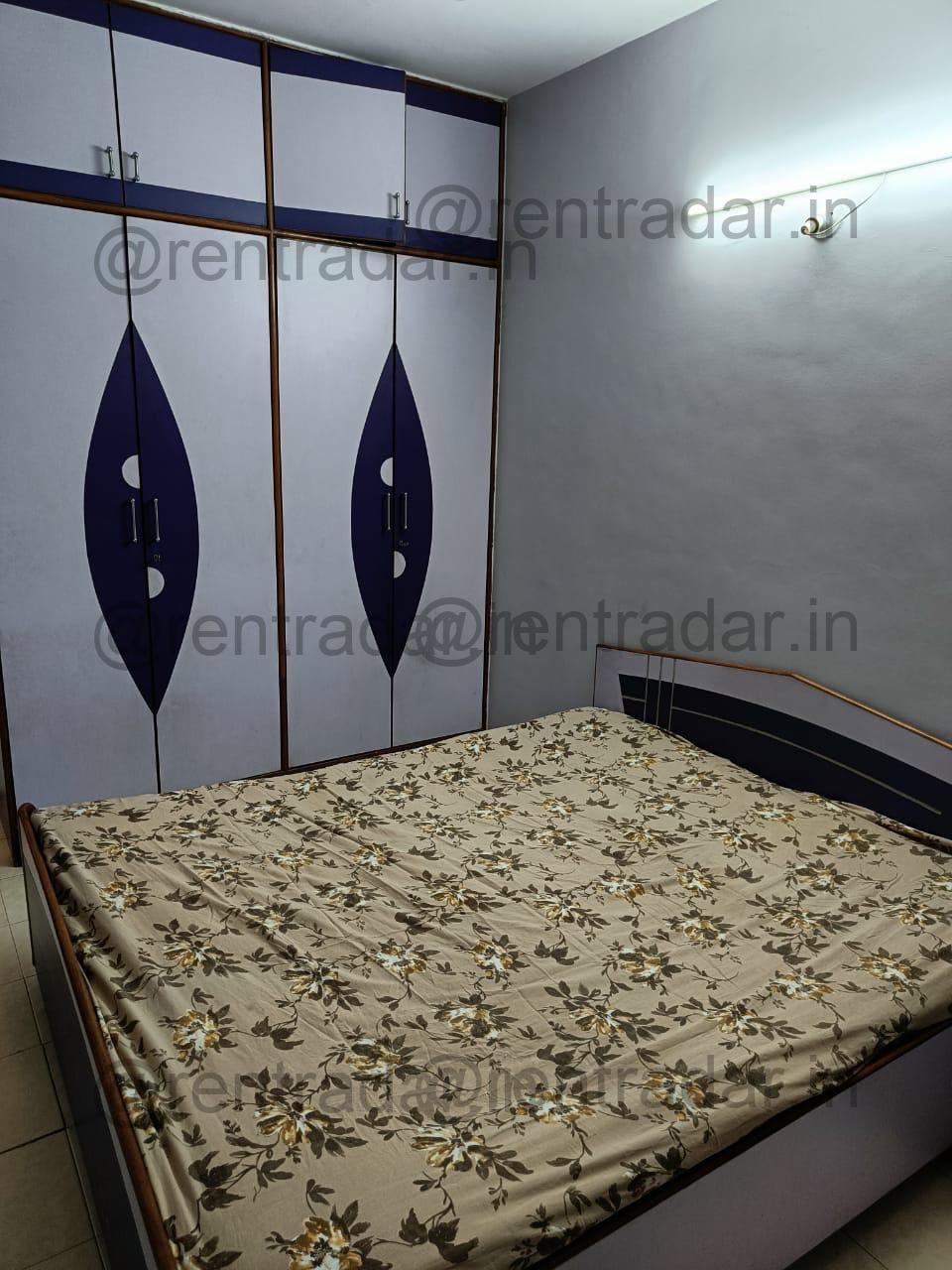 Room in 2bhk at Koregaon Park (archana Meadows)