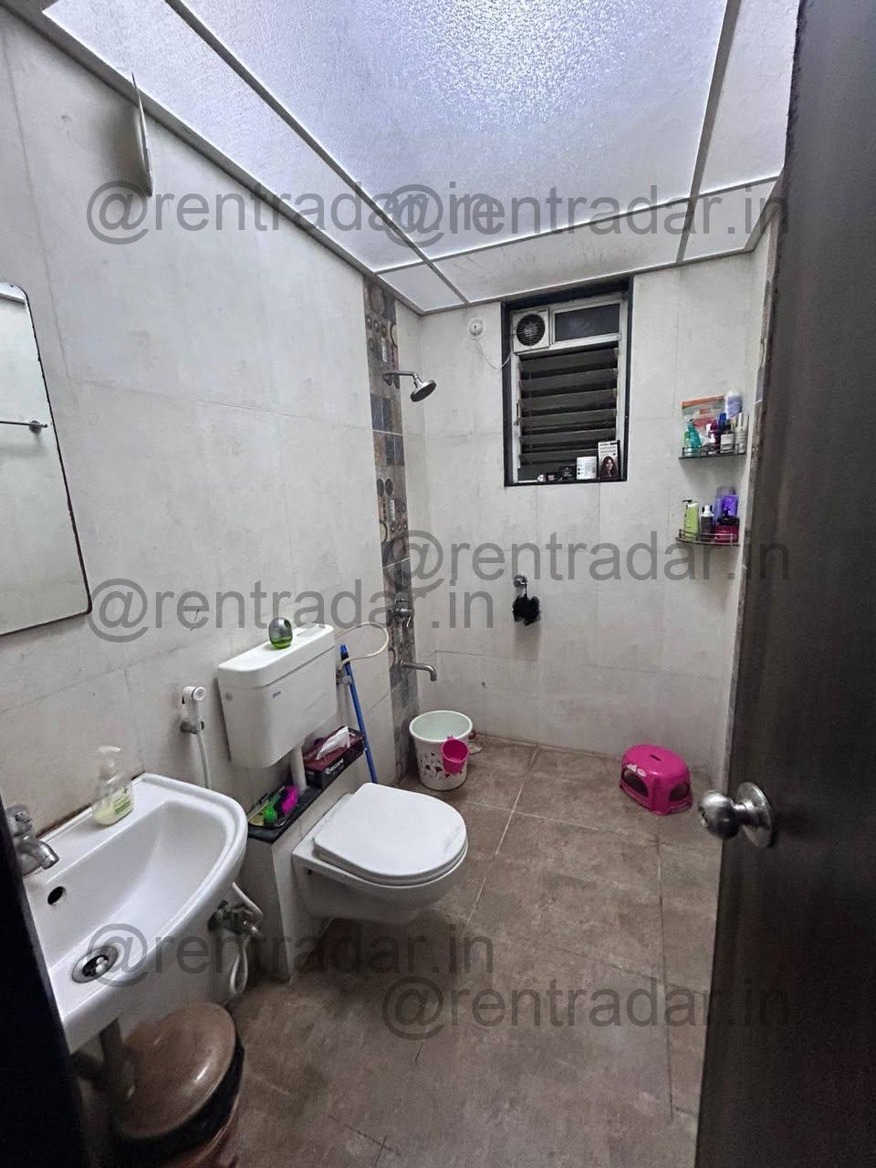 Room in 3-bhk at Kharadi