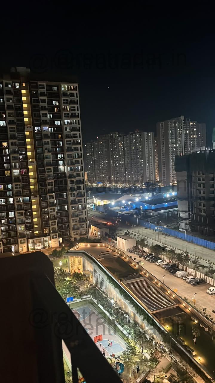 Room in 3bhk at Kharadi (godrej Boulevard)