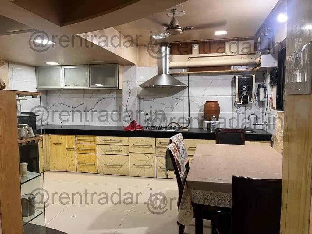 Room Available at Wakad