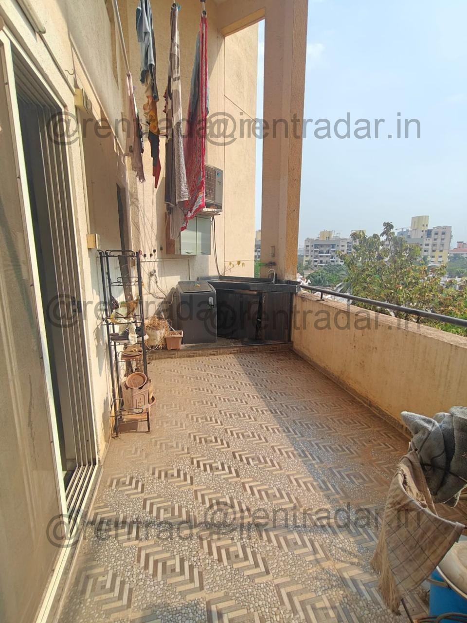 Room in 3bhk at Dafodils Society, Magarpatta City (dafodils Society)