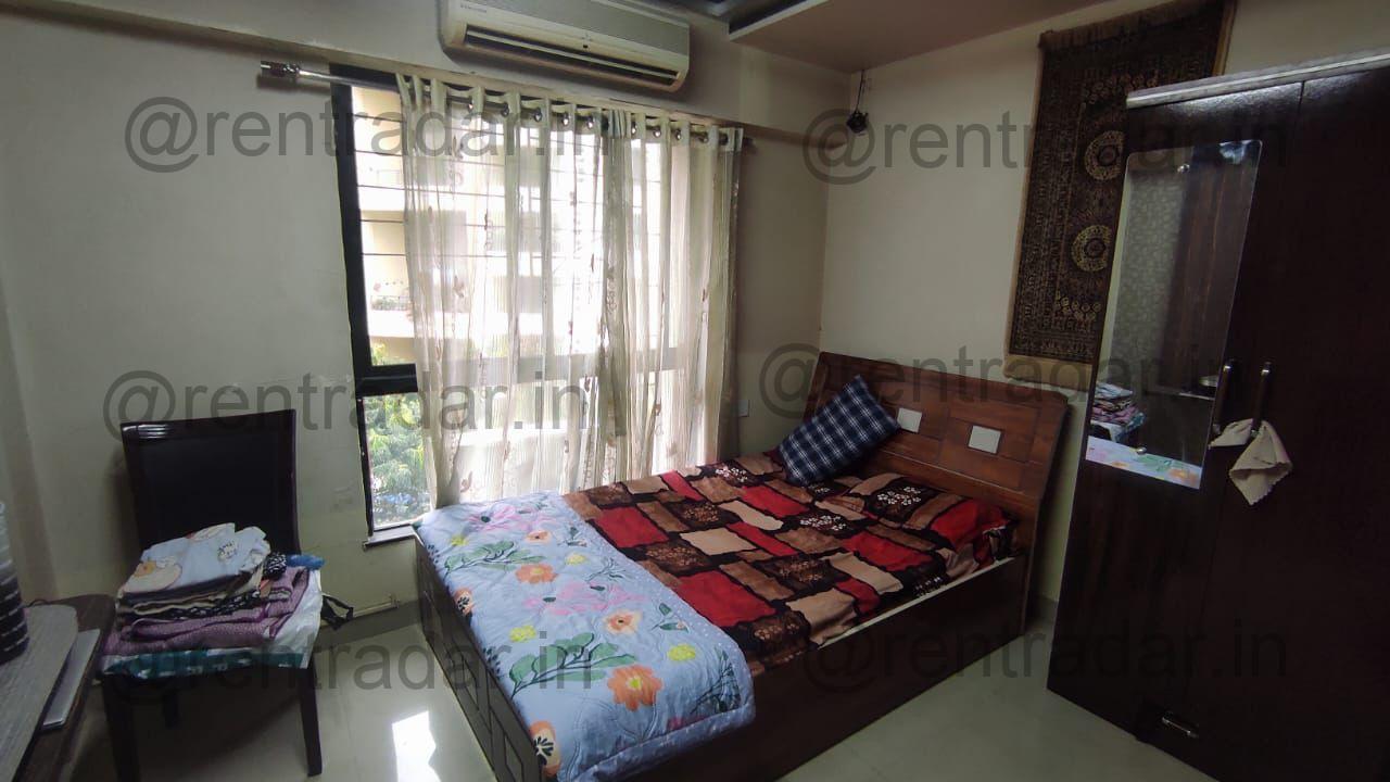 Room Available at Wakad