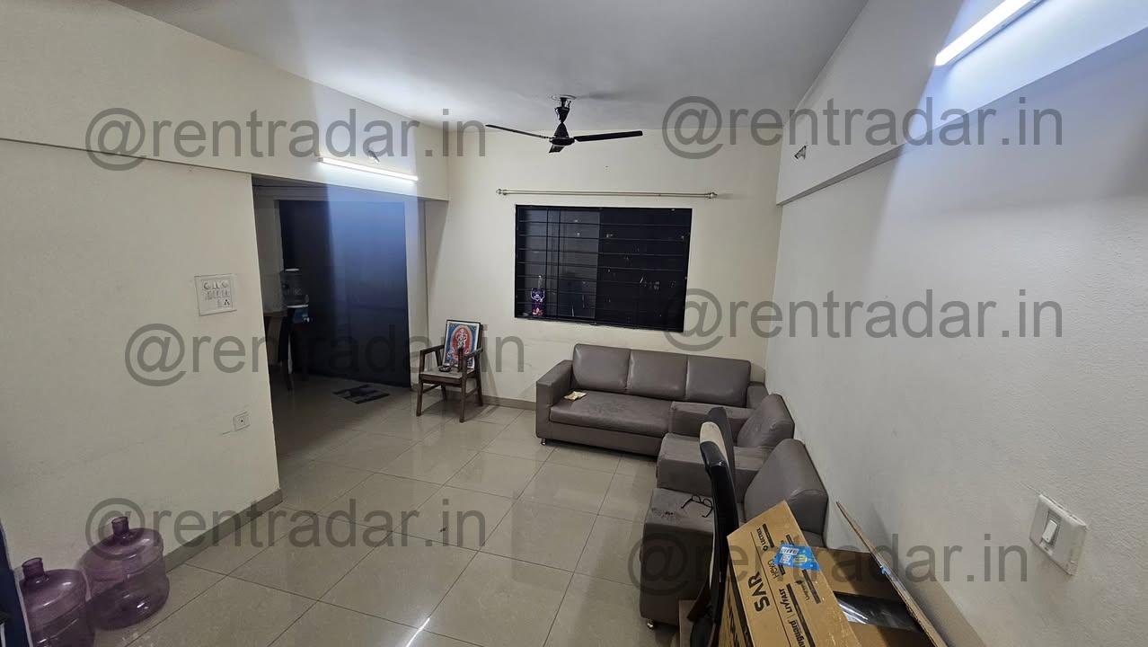 Room in 2bhk at Magarpatta City (iris Apartments)