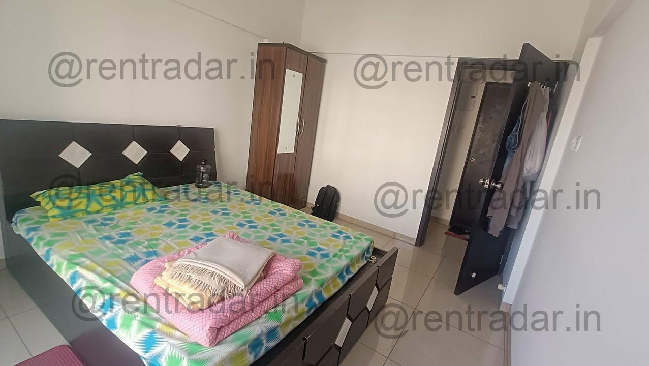Room in 3bhk at Hinjewadi (green Olive)