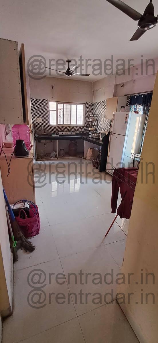Room Available at Greenwoods Society Zed Corner Behind Amanora Park Town