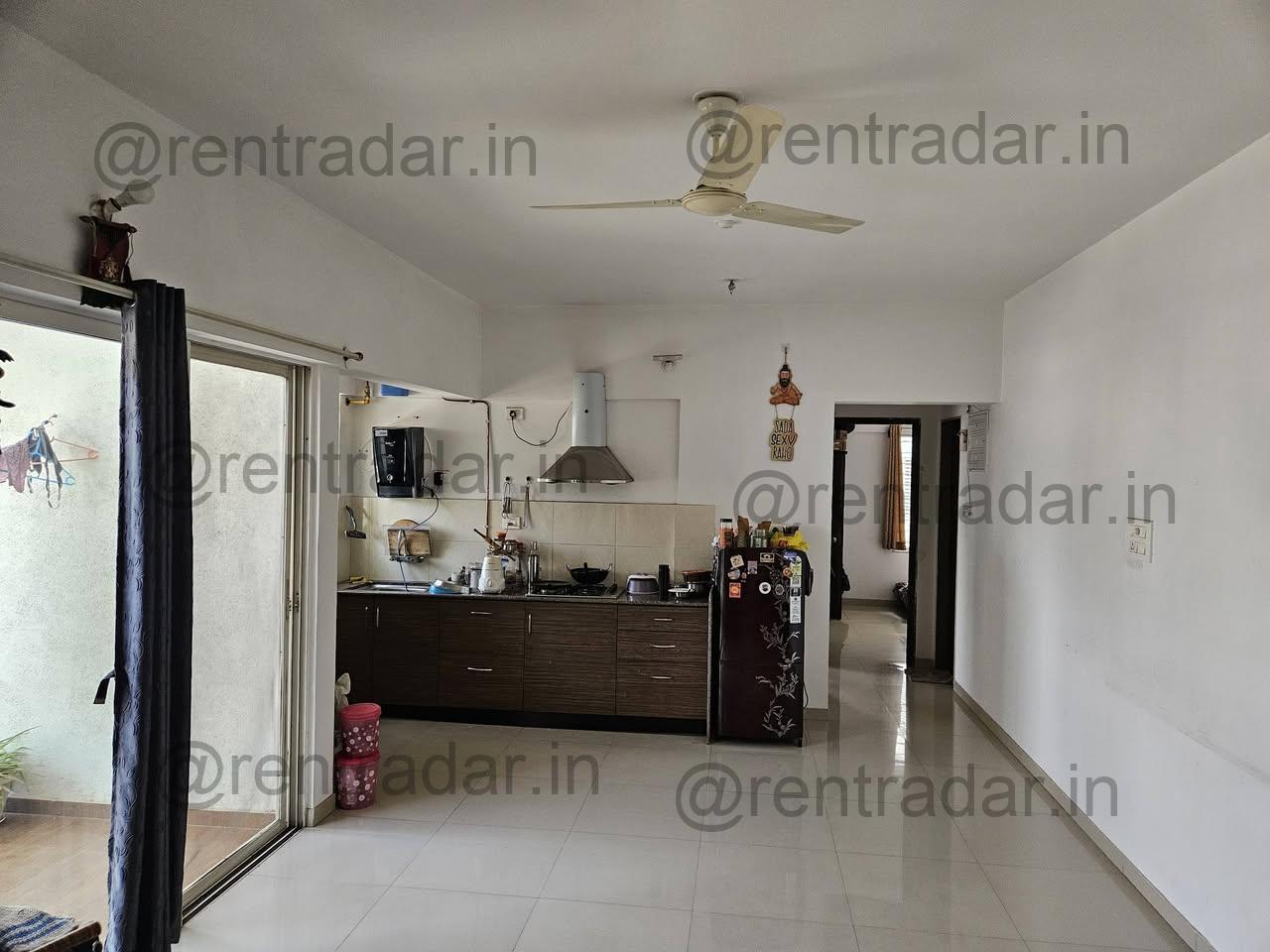 Room Available at Kharadi (gera Park View)