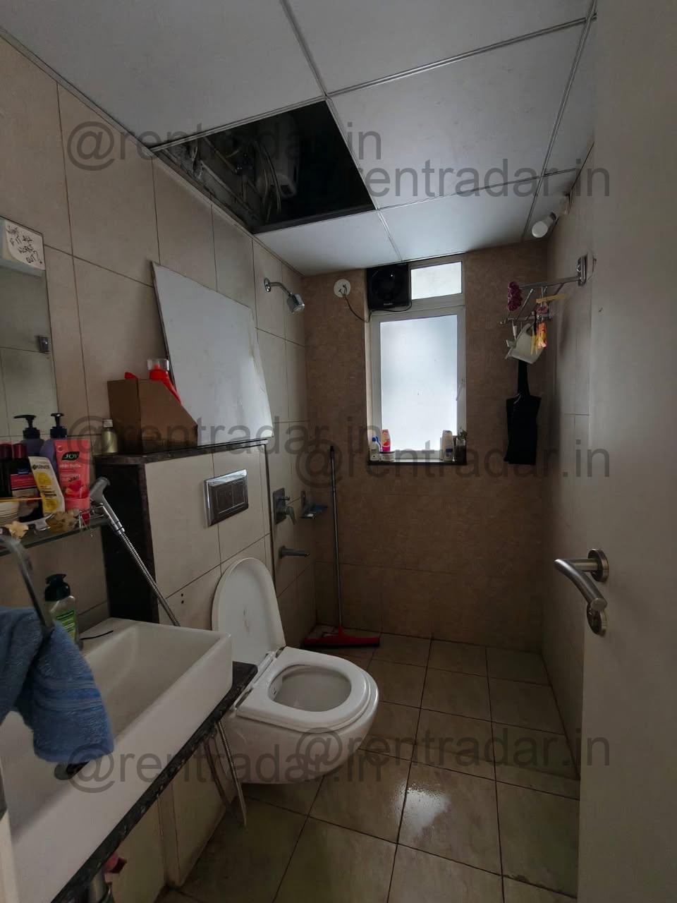 Room in 3bhk at Mahalunge (godrej Green Cove)