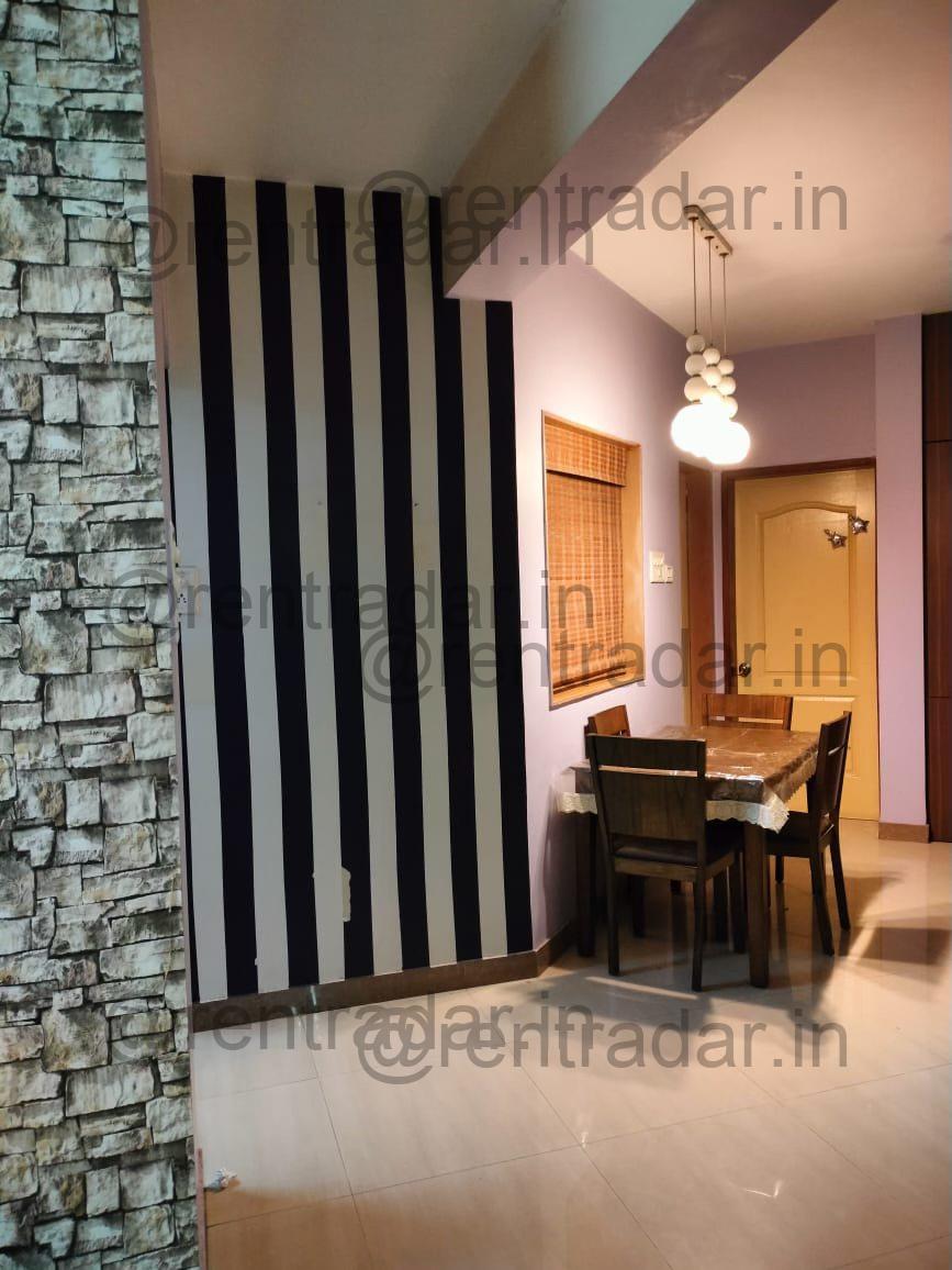 Room in 2bhk at Magarpatta City (jasminium Building)