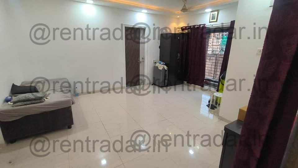Room in 2bhk at Near Oshiwara Metro Station