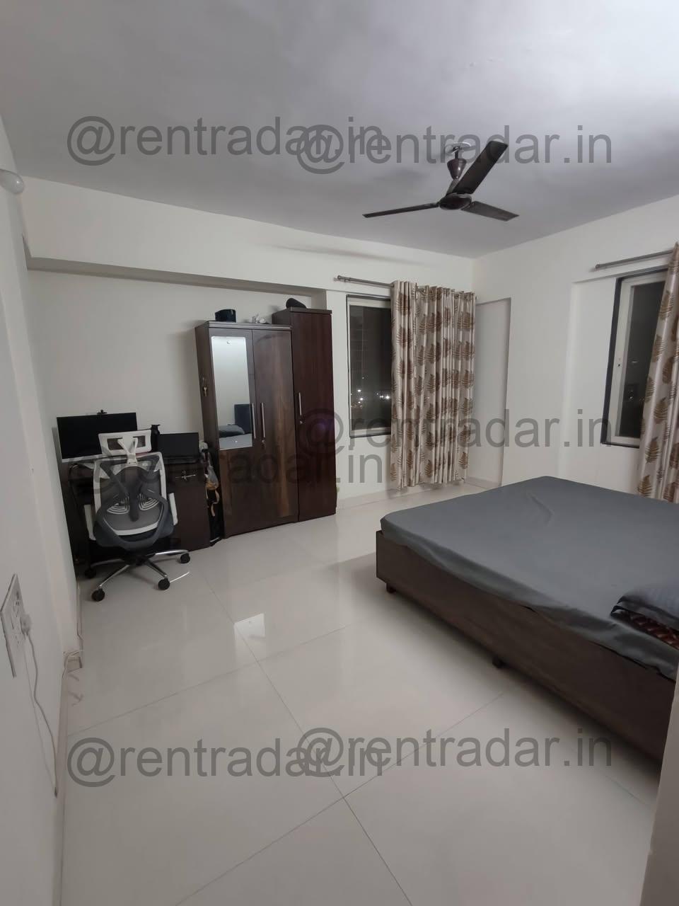 Room in 3bhk at Casa Feliz Society