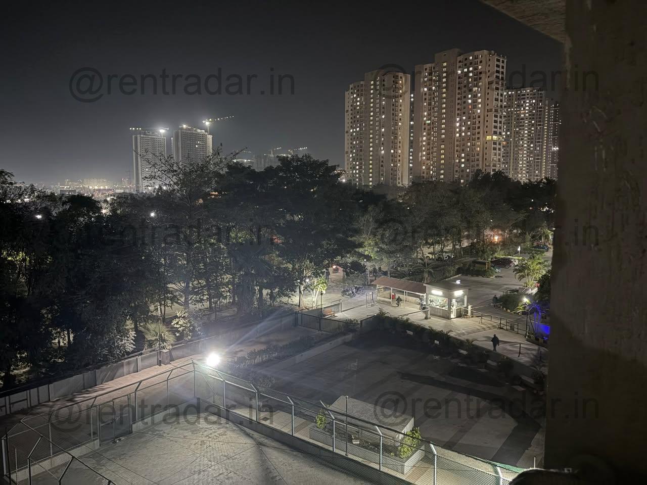 Room in 3bhk at Hinjewadi (blue Ridge Society)