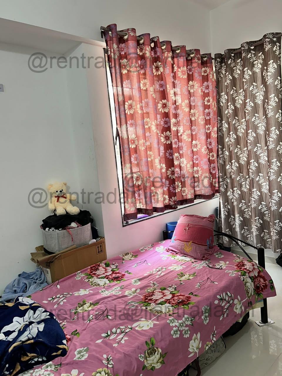 Room in 2 Bhk at Baner
