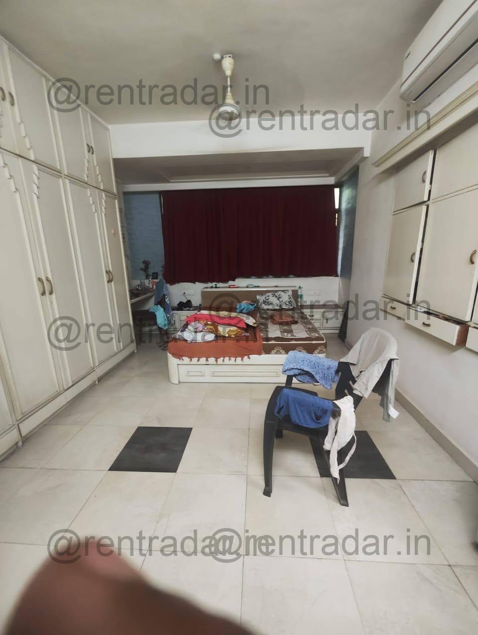 Room Available at Shivaji Nagar/ Model Colony