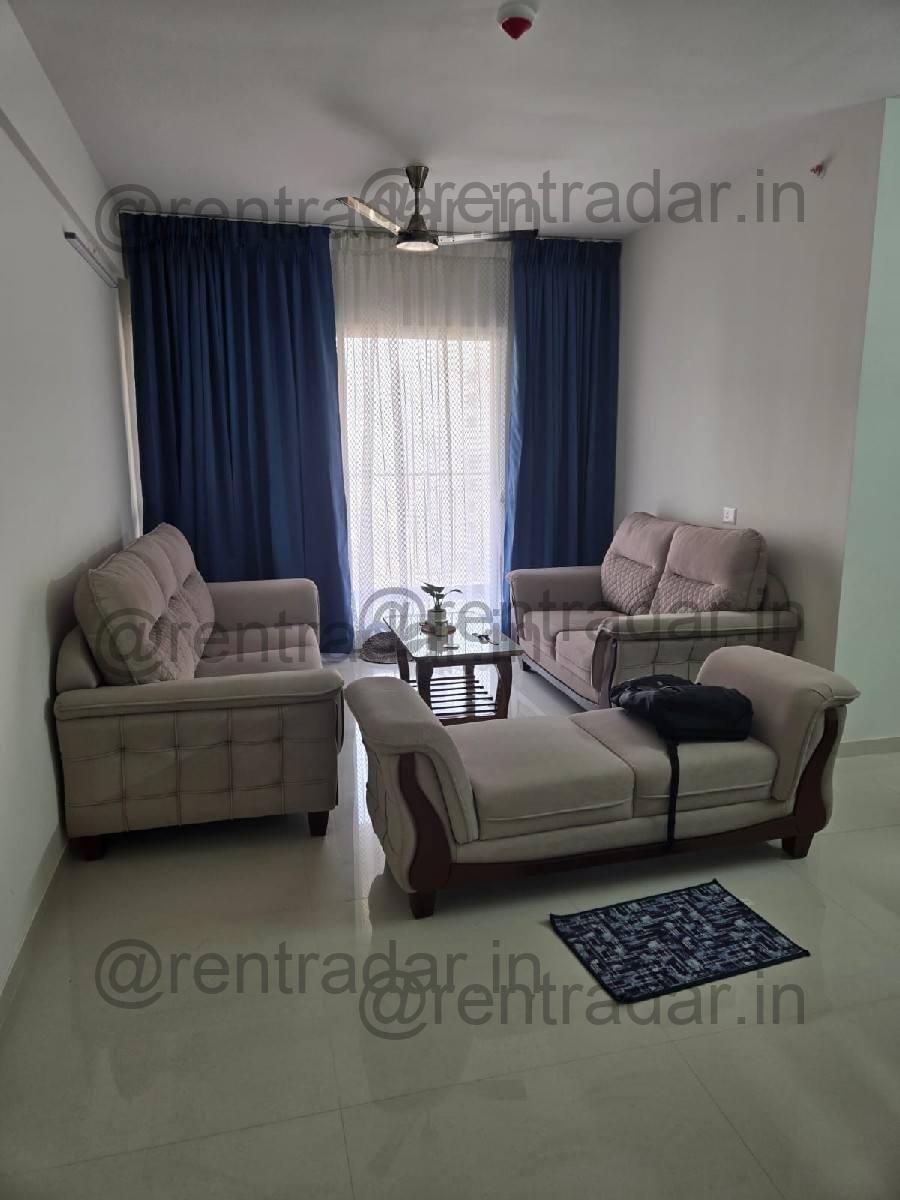 Room in 3 Bhk at Hinjawadi (park Titan)