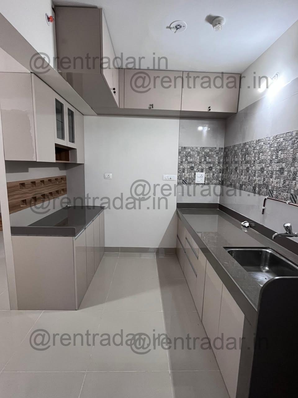 2bhk For Rent at Riverview City (falcon Tower)
