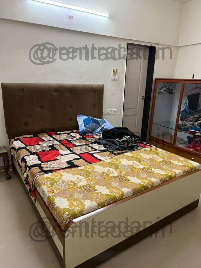 Room in 3 Bhk at Hinjewadi (greeb Olive Apartment)