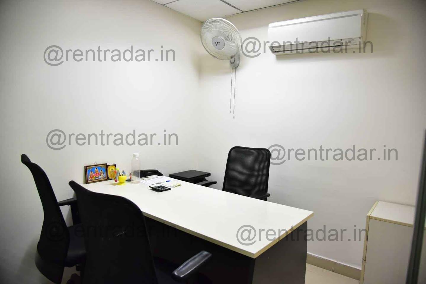 Room Available at Pimpri-chinchwad, MH