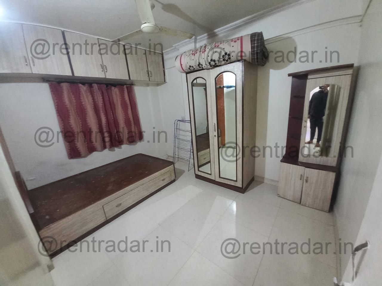 Room in 1bhk at Vikas Mitra Mandal Chowk Karve Nagar